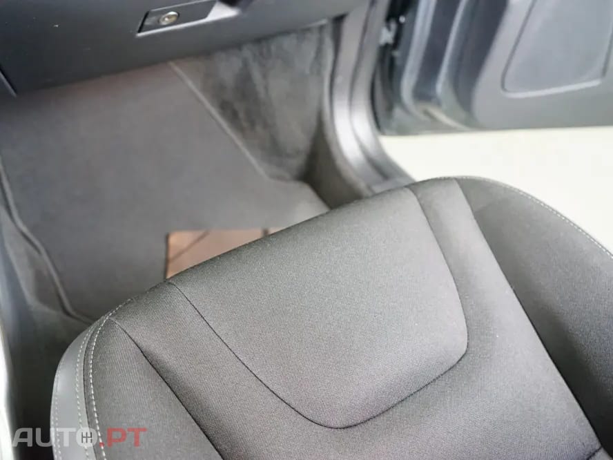 Volvo XC60 2.0 D3 Momentum Geartronic