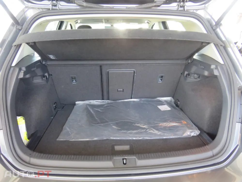Volkswagen Golf 1.6 TDI Confortline