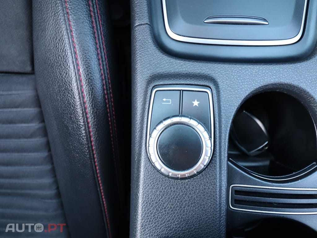 Mercedes-Benz CLA 180 d 7G-DCT AMG Line