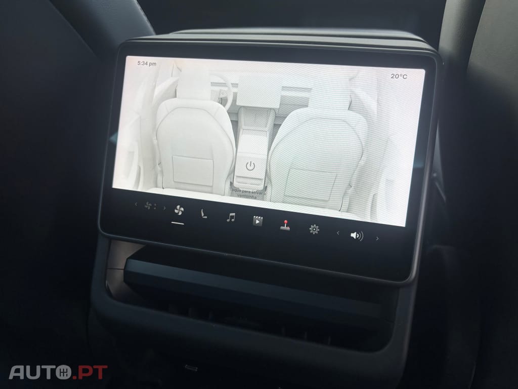 Tesla Model 3 Standard Range Plus RWD