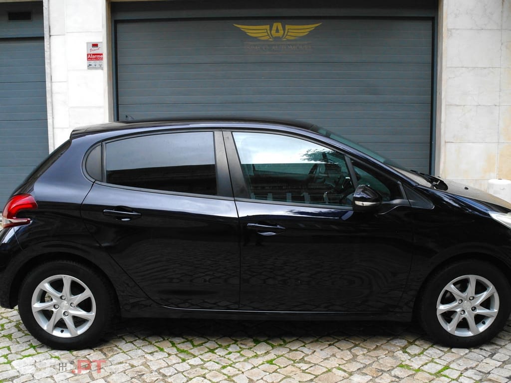 Peugeot 208 1.2 PureTech Active
