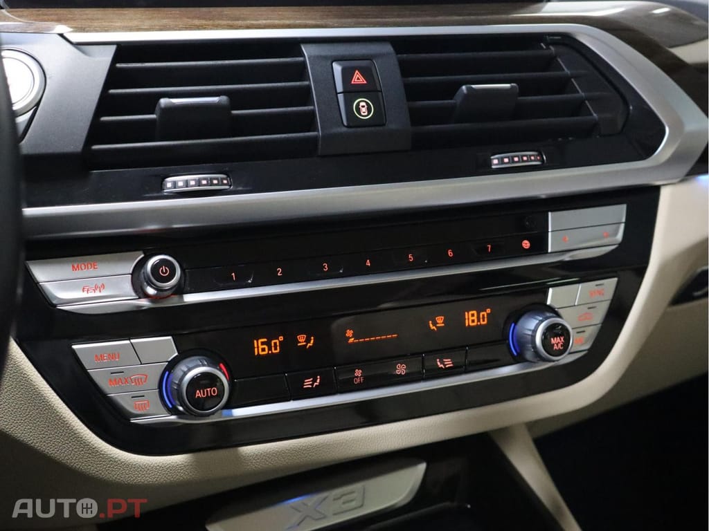 BMW X3 xDrive30e Auto