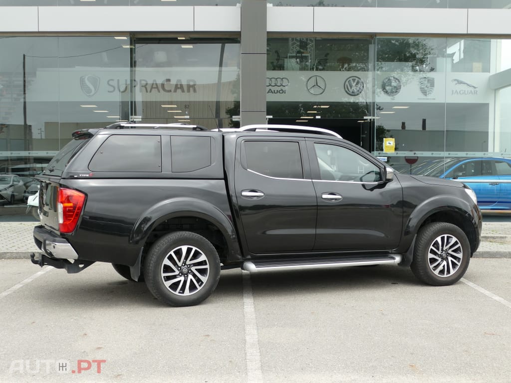 Nissan Navara 2.3 dCi CD 4WD Tekna