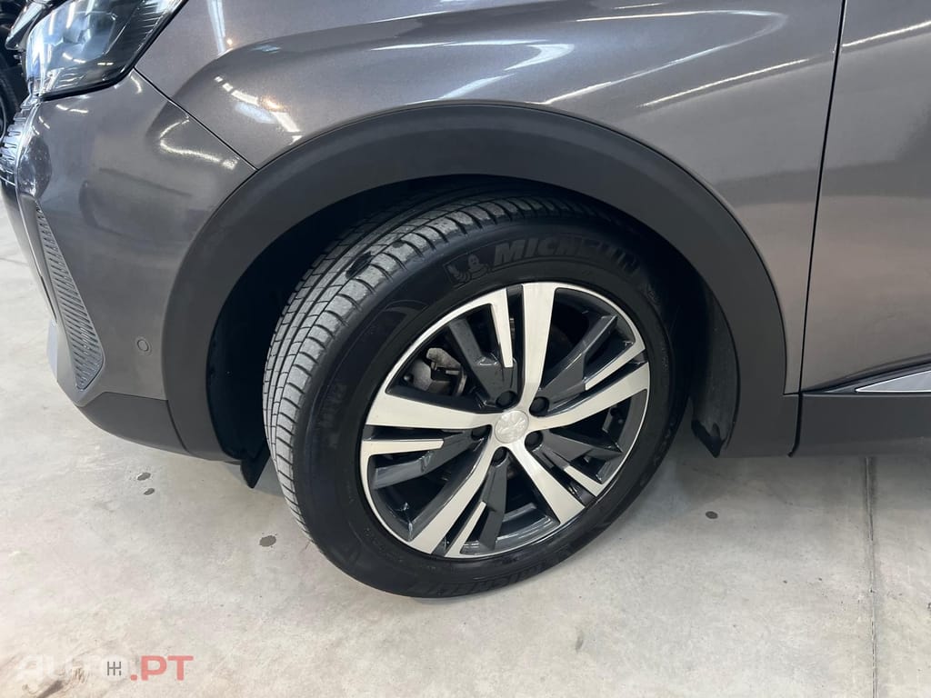 Peugeot 3008 1.6 Hybrid Allure Pack e-EAT8