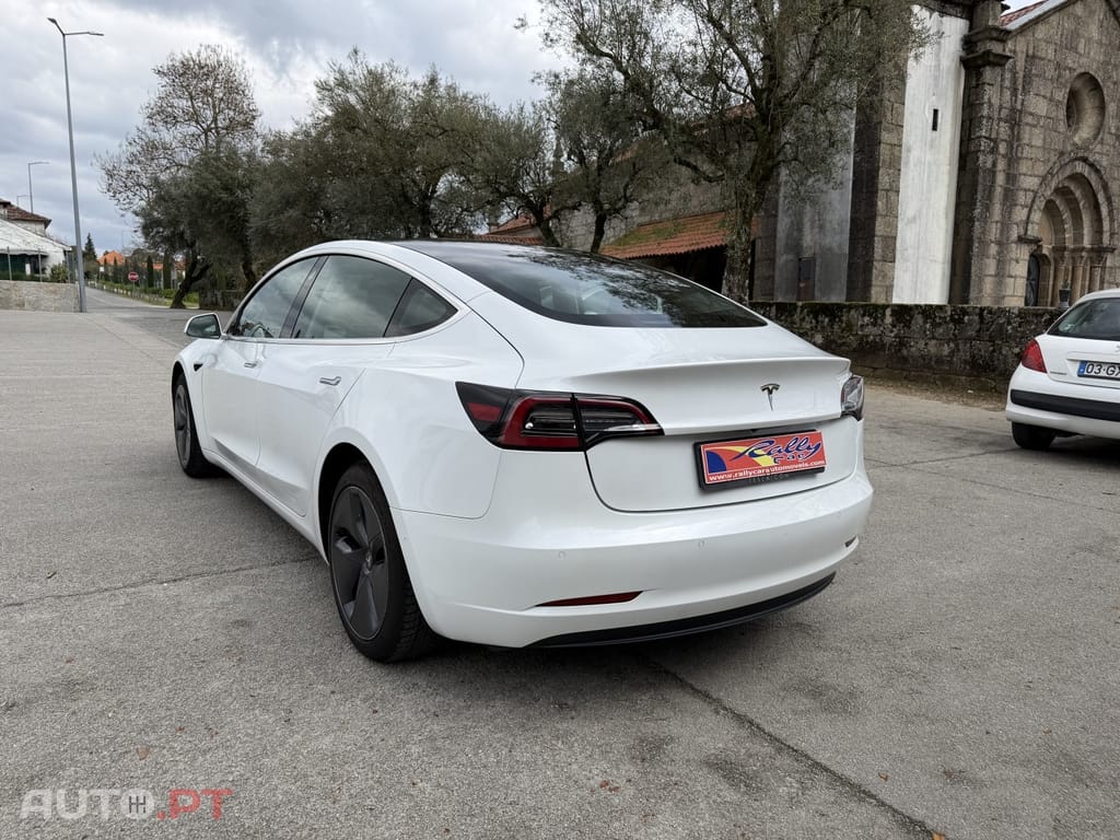 Tesla Model 3 Long Range AWD Dual Motor