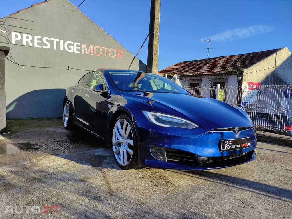 Tesla Model S 75D