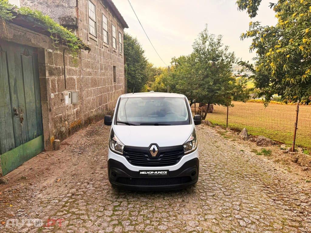 Renault Trafic dCi 120 L1H1 Confort