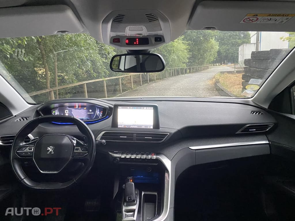 Peugeot 3008 1.6 BlueHDi Allure EAT6 J18
