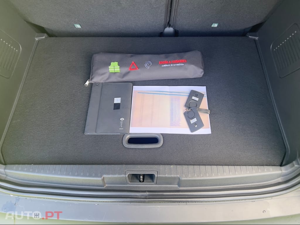 Renault Captur EXCLUSIVE FULL EXTRAS