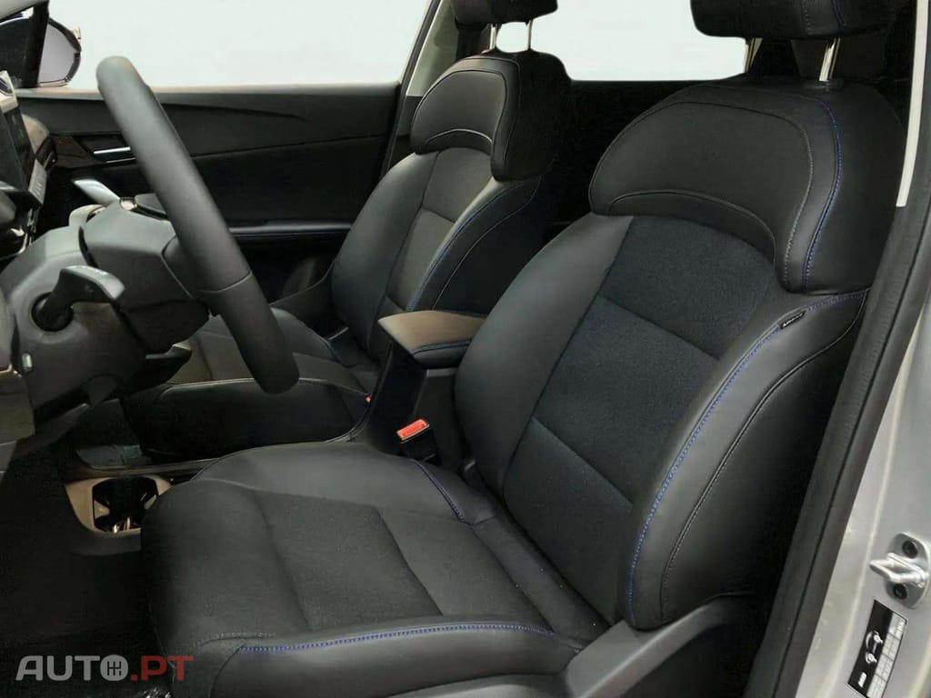 MG MG4 64 kWh Luxury