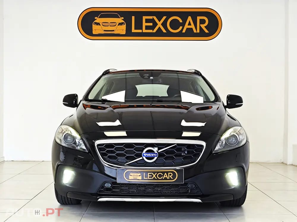 Volvo V40 Cross Country 1.6 D2 Momentum