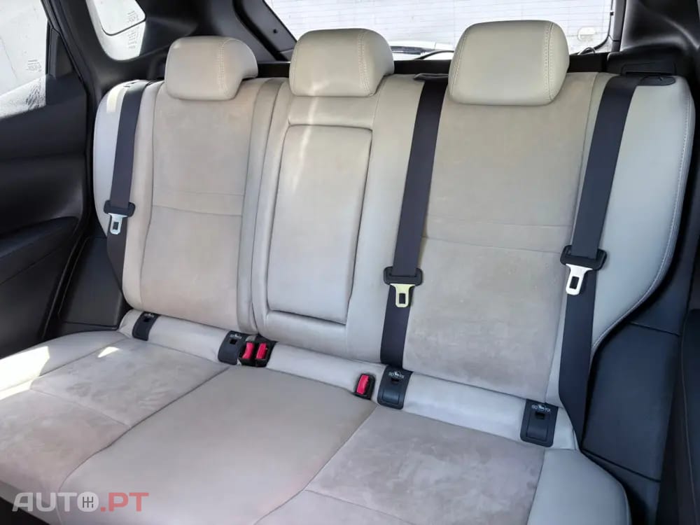 Nissan Qashqai 1.5 dCi Tekna Premium 17 Alcantara