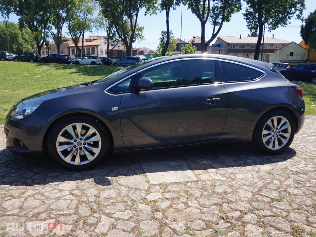 Opel Astra GTC 1.4 Turbo