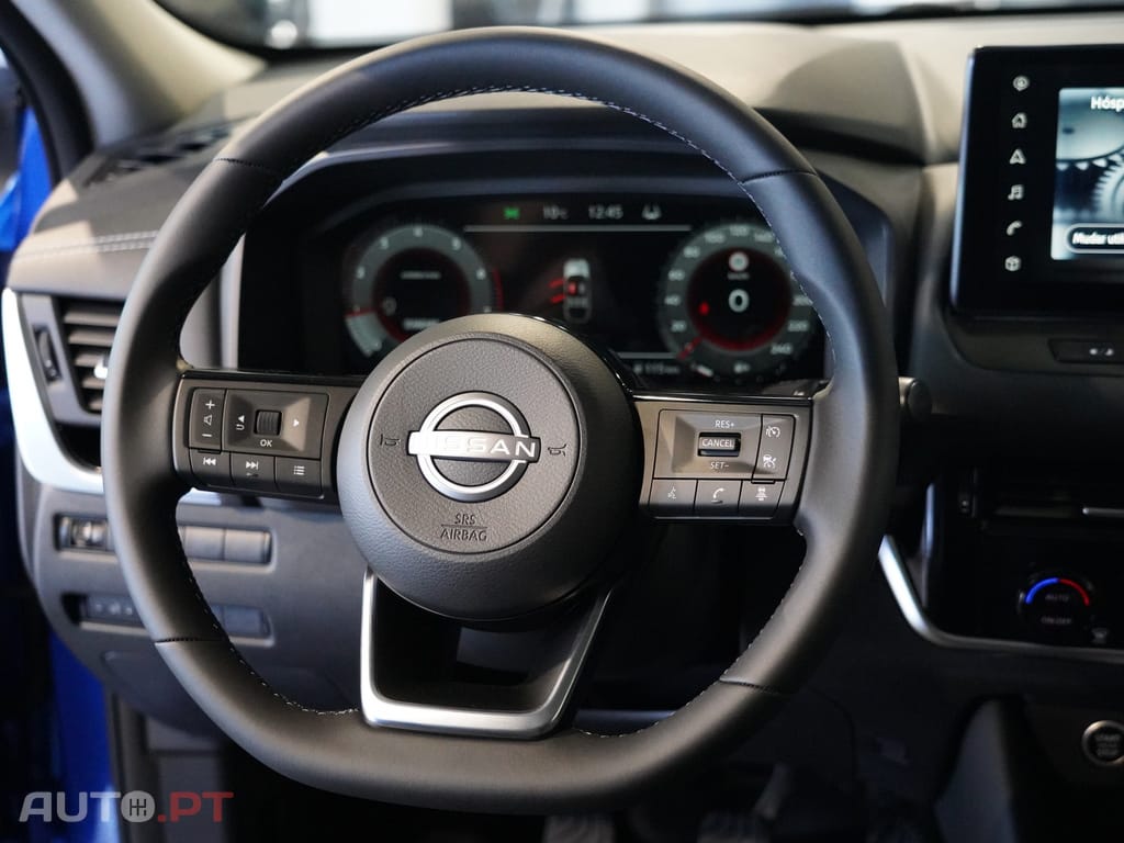 Nissan Qashqai 1.3 DIG-T N-Connecta LED+TT+SKY
