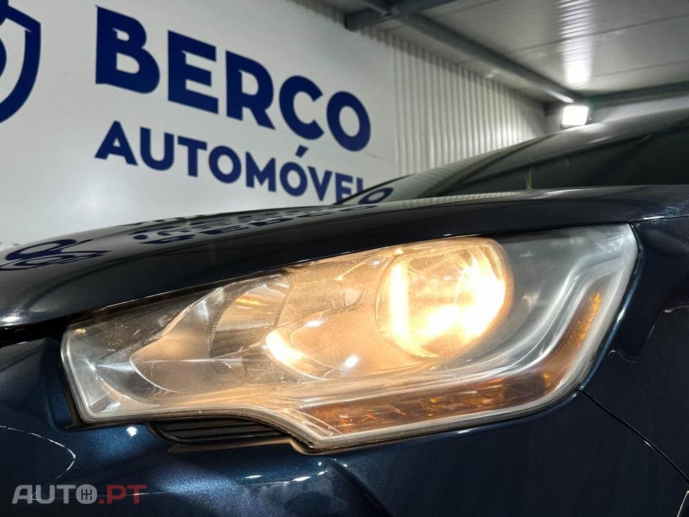 Citroen DS4 1.6 BlueHDi So Chic EAT6 J18