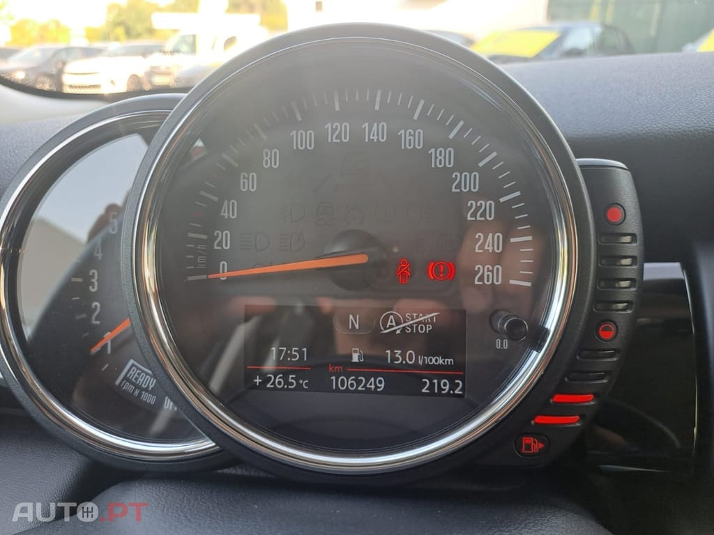 MINI Cooper Cooper D