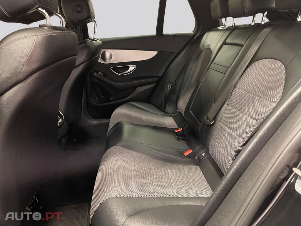 Mercedes-Benz C 300 e Avantgarde