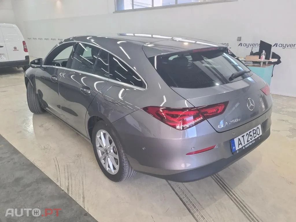 Mercedes-Benz CLA 250 e Shooting Brake Style Plus