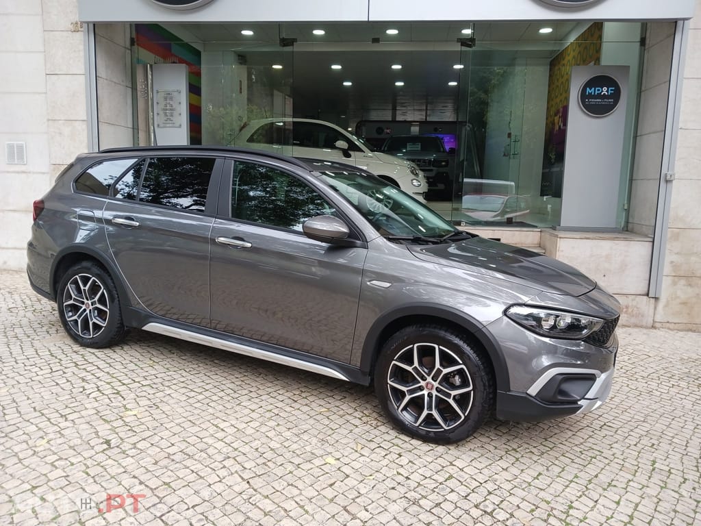 Fiat Tipo 1.0 GSE T3 Cross