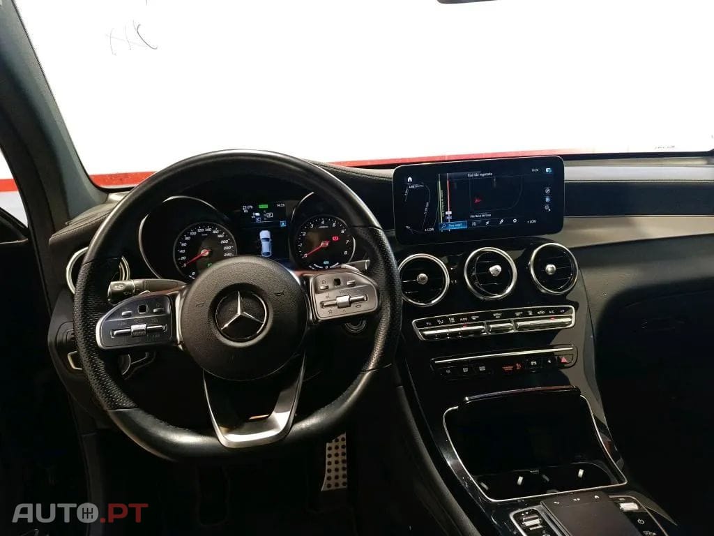 Mercedes-Benz GLC 300 e Coupé 4Matic