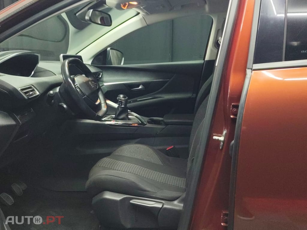 Peugeot 3008 1.5 BlueHDi Active Pack