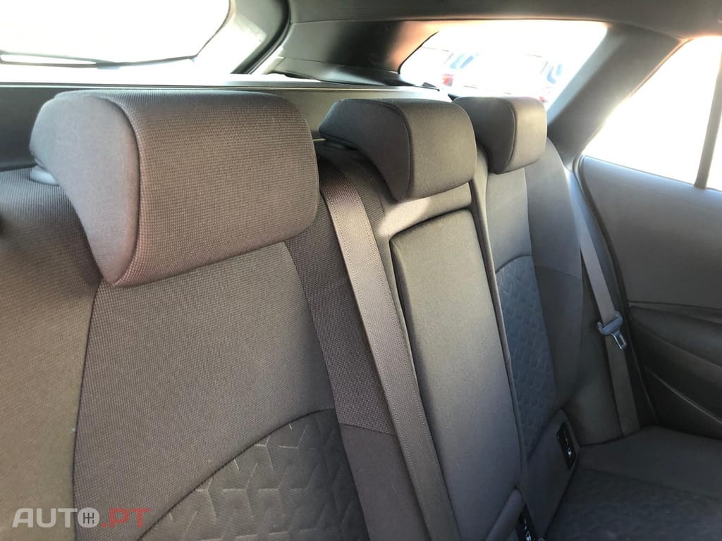 Toyota Corolla 1.8 Hybrid Comfort+P.Sport