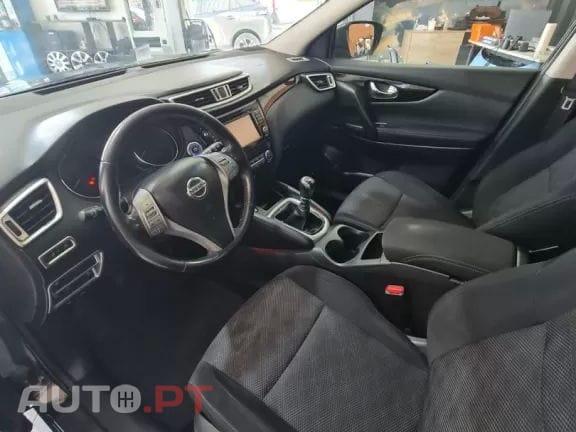 Nissan Qashqai 1.5 dCi 360