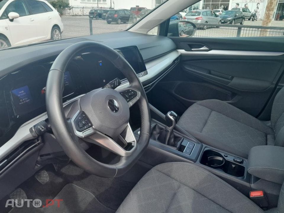 Volkswagen Golf 1.5 TSI Style