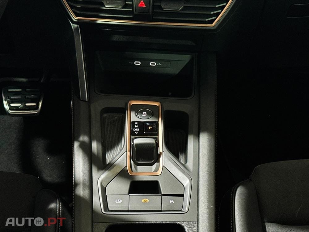 Cupra Formentor 1.5 e-Hybrid DSG VZ Black Edition