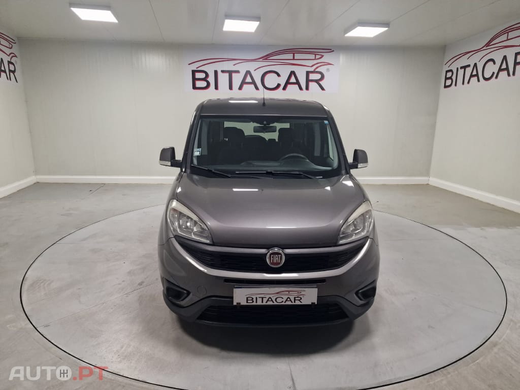 Fiat Doblo COMBI MAXI 1.3 MULTIJET 5 LUGARES