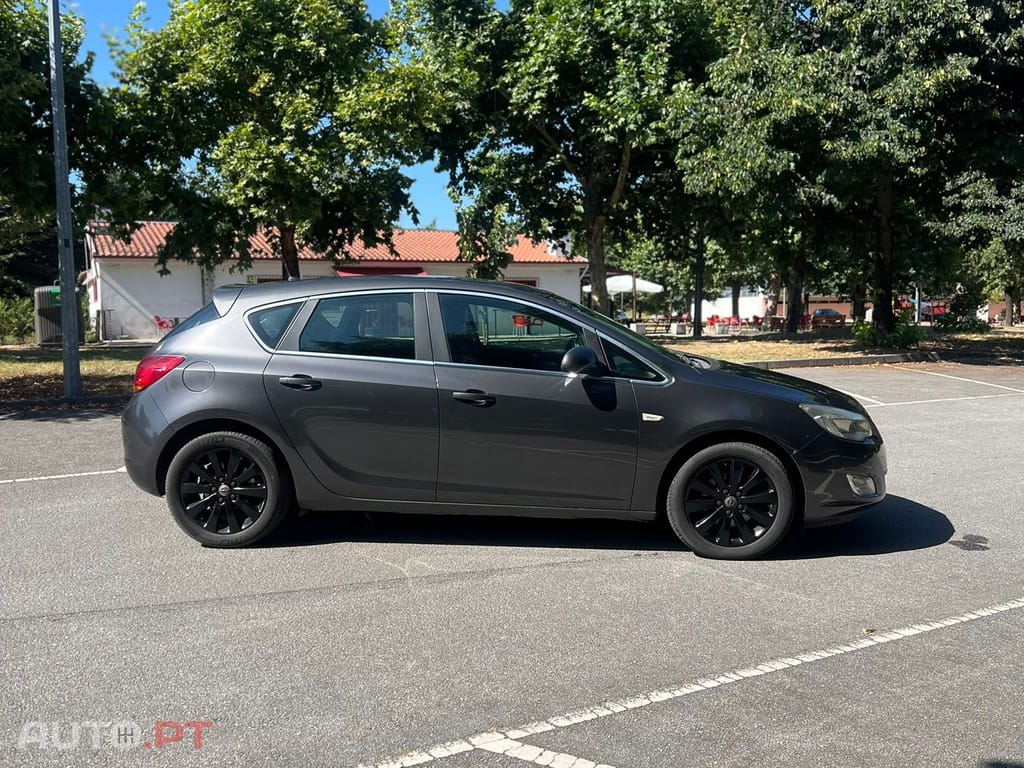 Opel Astra 1.7 CDTi Enjoy