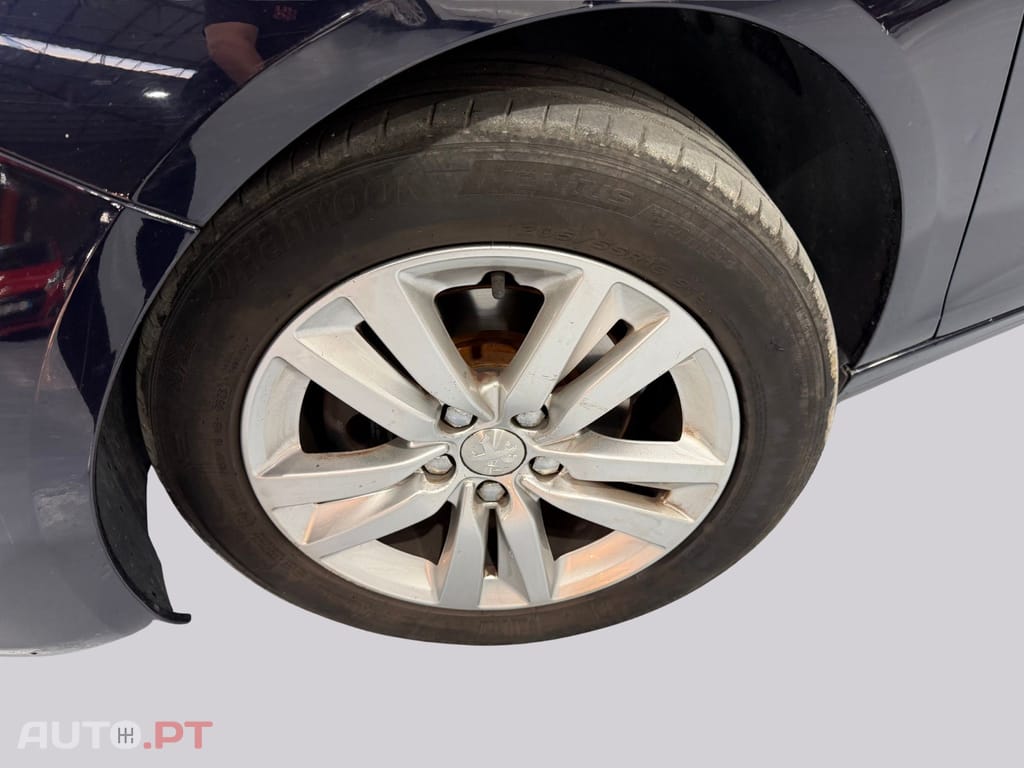Peugeot 308 1.2 PureTech EAT6