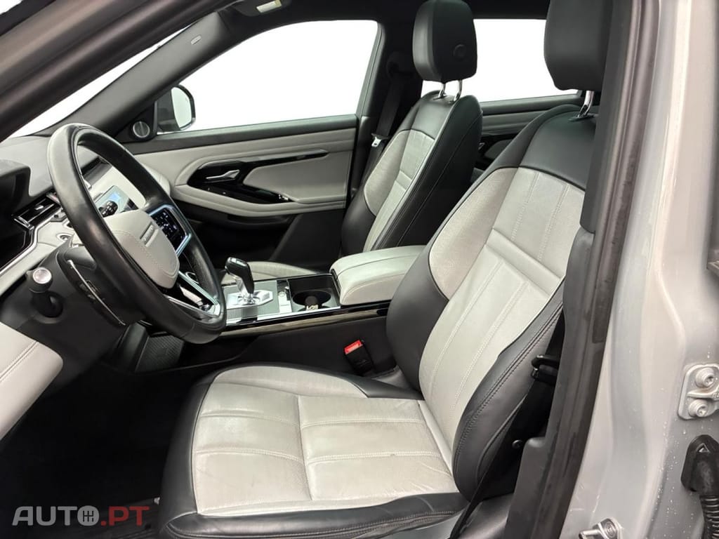 Land Rover Evoque 1.5 P300e AWD R-Dynamic HSE Auto