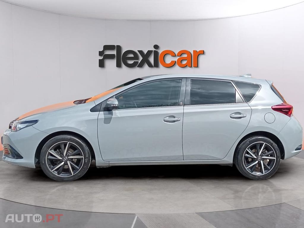 Toyota Auris 1.2 Turbo Team Deutschland