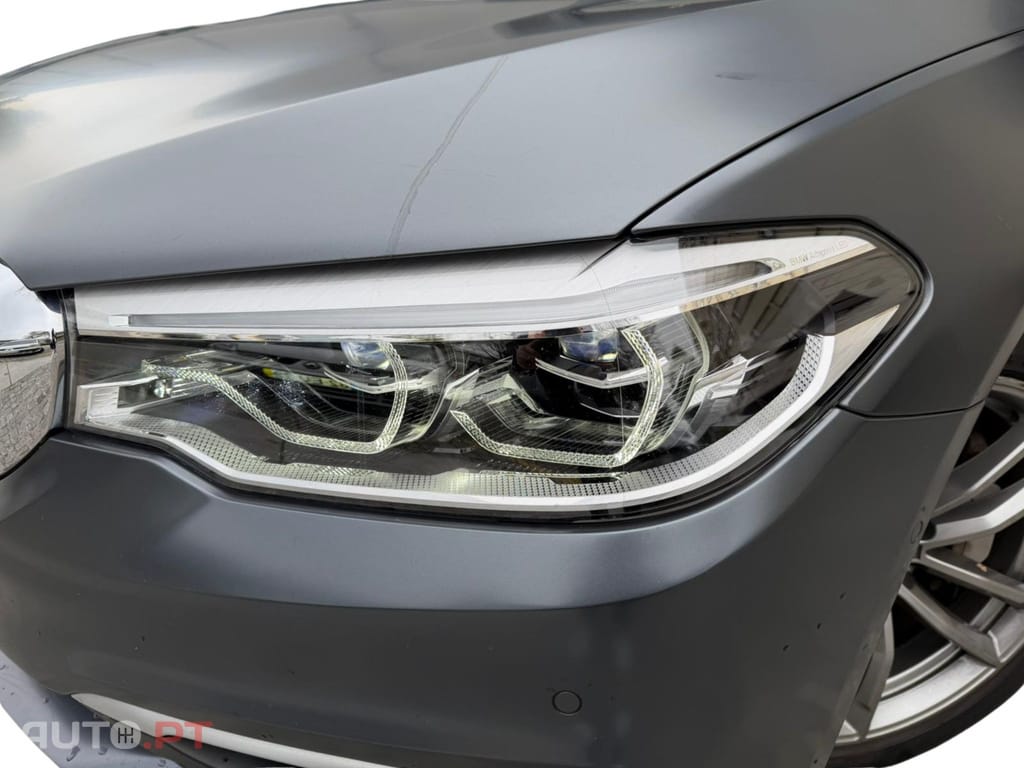 BMW 530 iPERFORMANCE