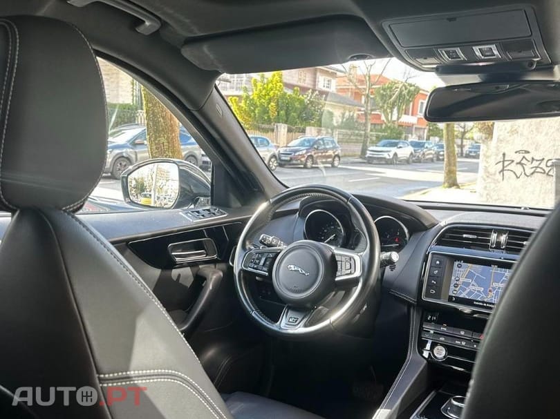 Jaguar F-Pace 2.0 i4D R-Sport Aut.