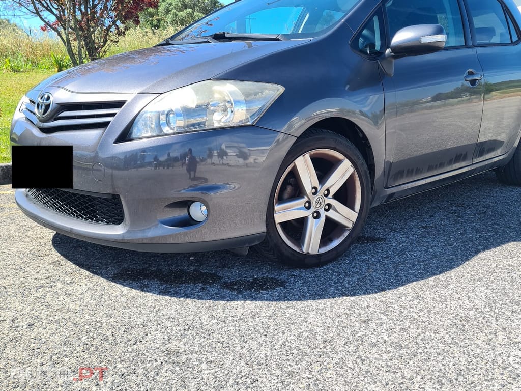 Toyota Auris 1.4 d4d pack sport
