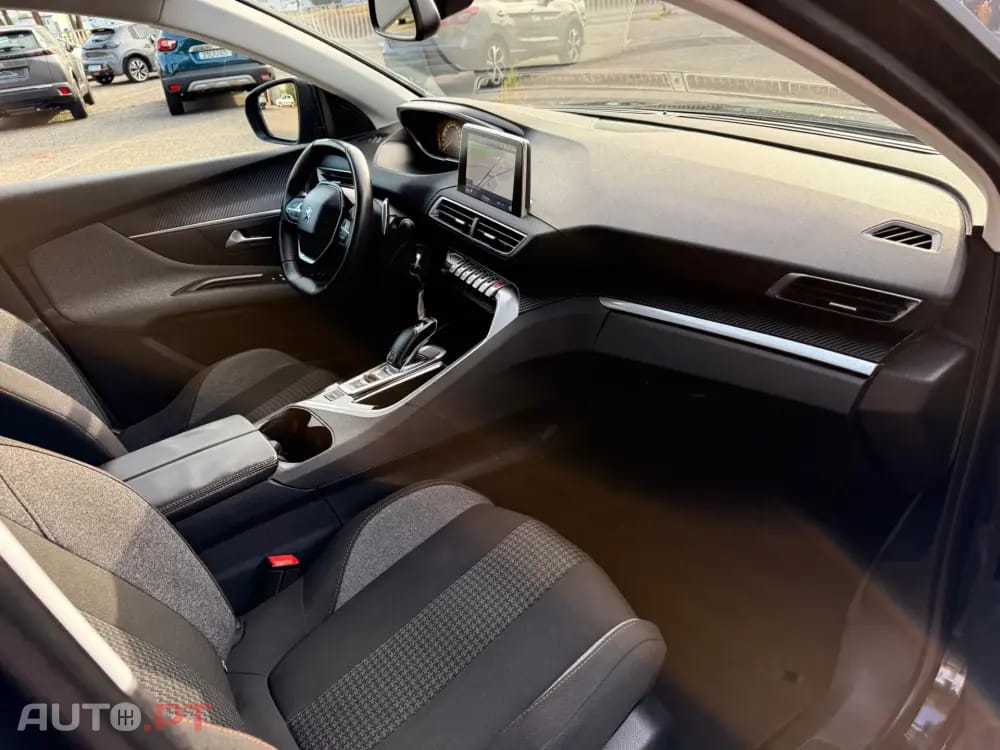 Peugeot 3008 1.6 BlueHDi Allure EAT6