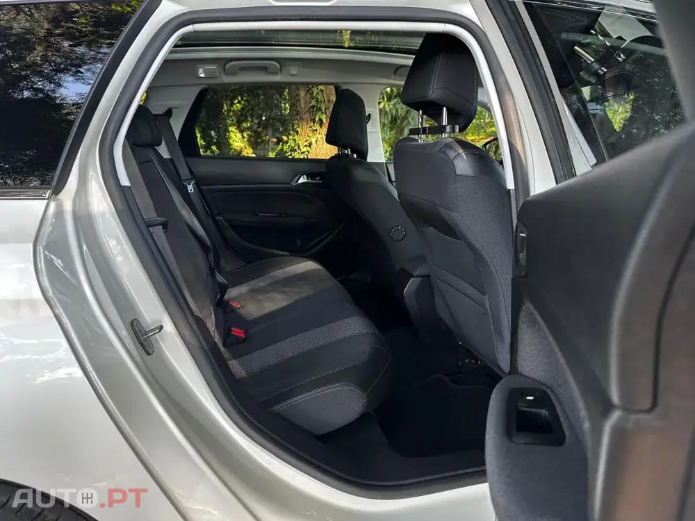 Peugeot 308 1.5 BlueHDi Allure