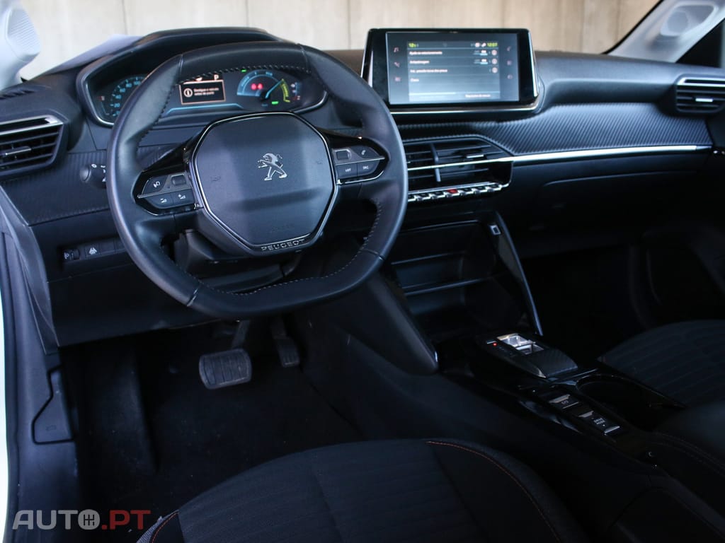 Peugeot E-208 50 kWh Active Pack