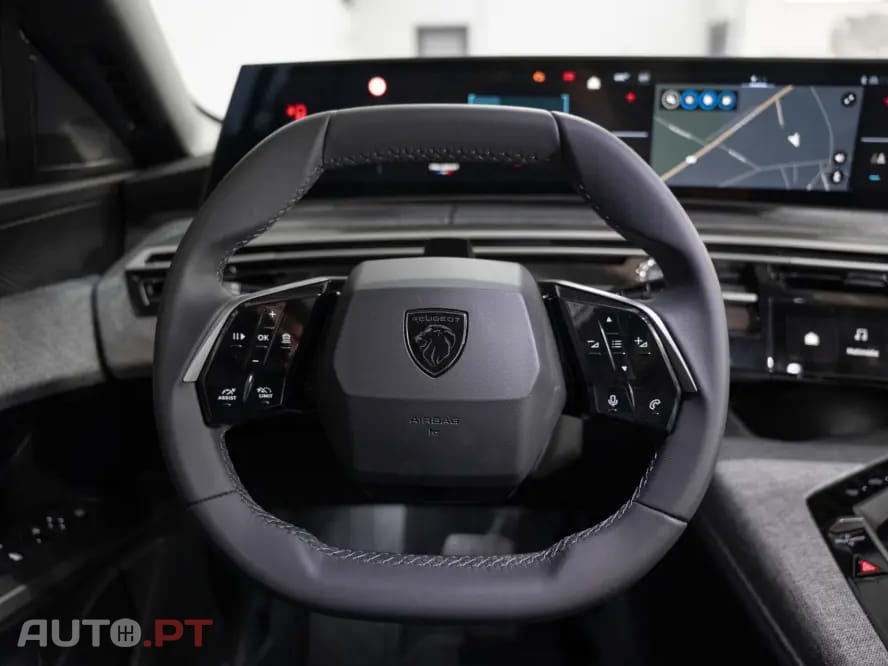 Peugeot 3008 1.2 Hybrid Allure e-DCS6