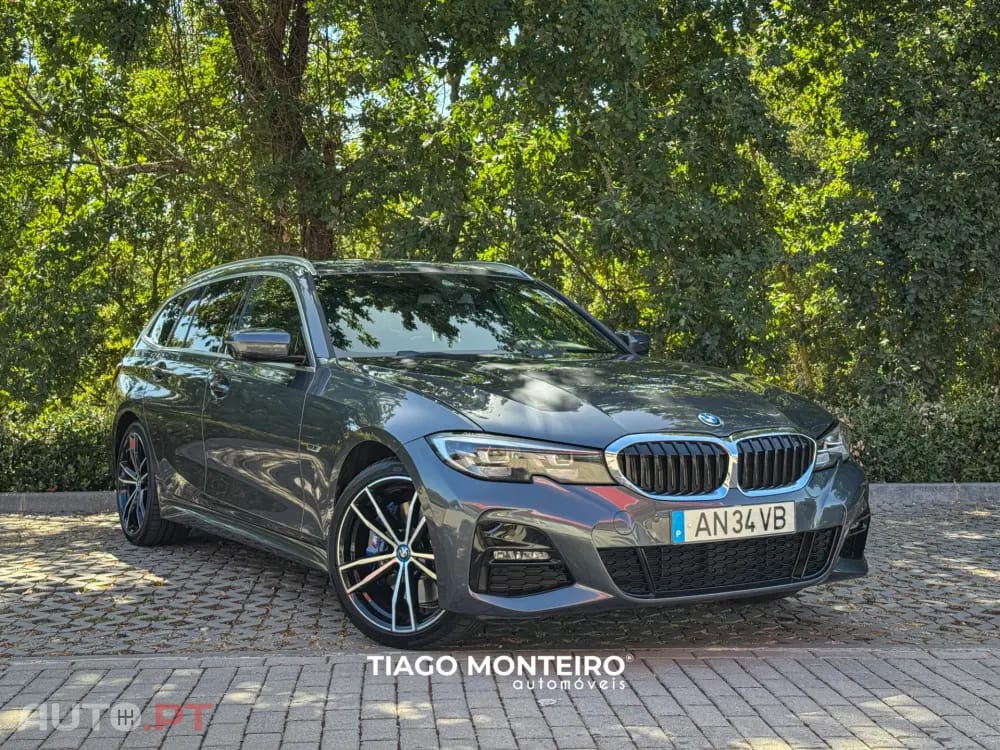 BMW 330 e Pack Desportivo M Auto