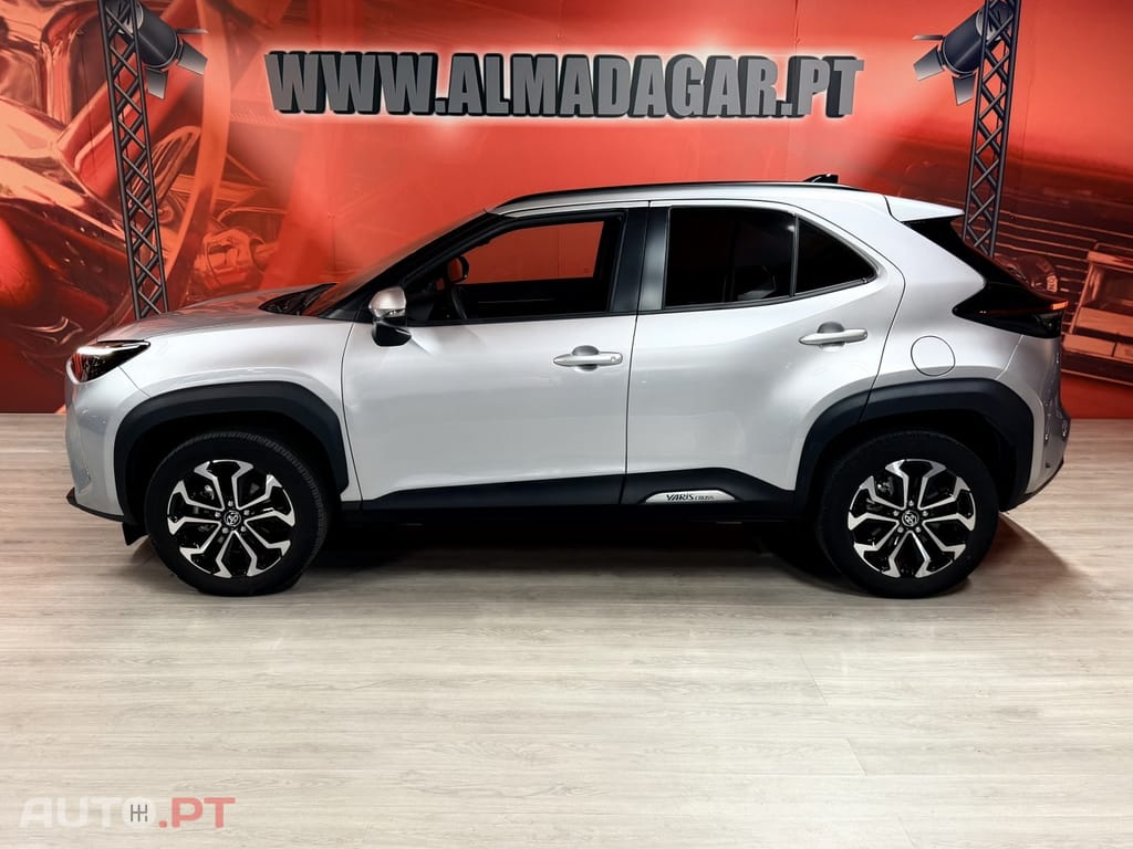 Toyota Yaris Cross 1.5 HDF Premier Edition