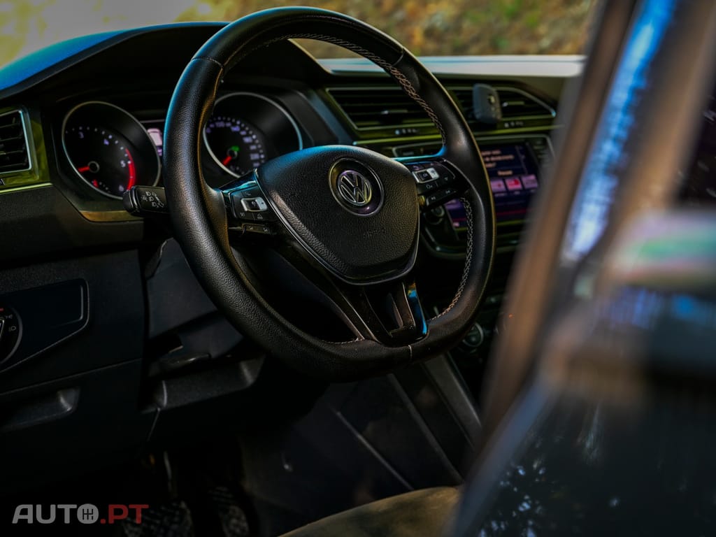 Volkswagen Tiguan 2.0 TDI Highline DSG 4Motion