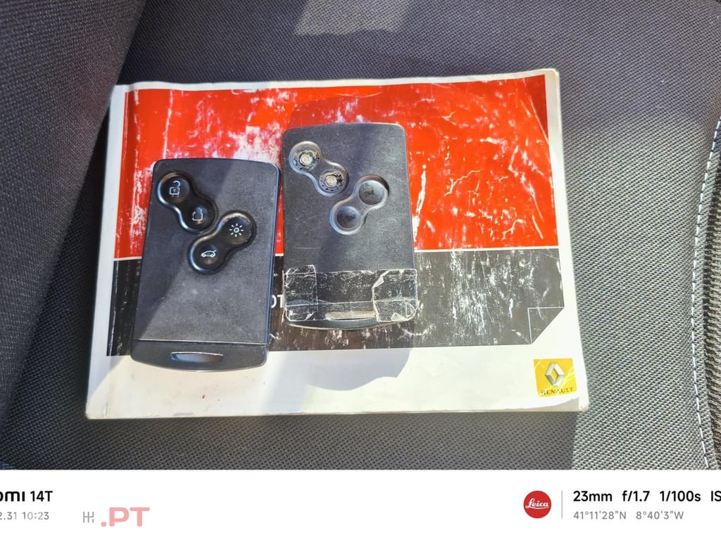 Renault Clio 1.2 16V 75 Collection