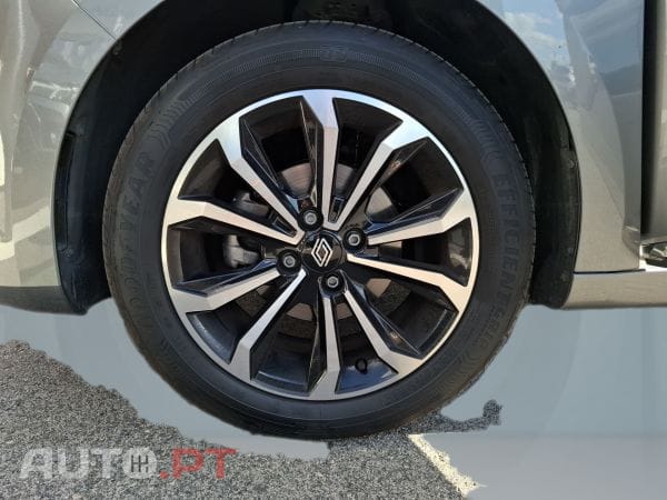 Renault Clio TCe 100 Bi-Fuel Techno