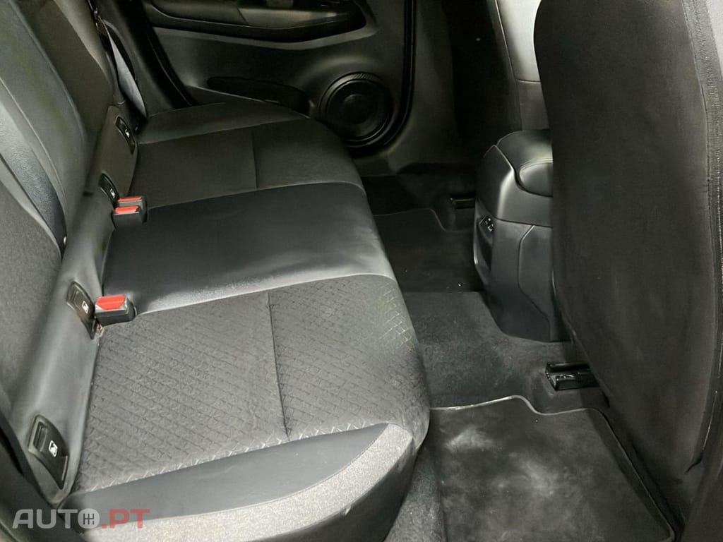 Nissan Juke 1.0 DIG-T 114 N-Connecta