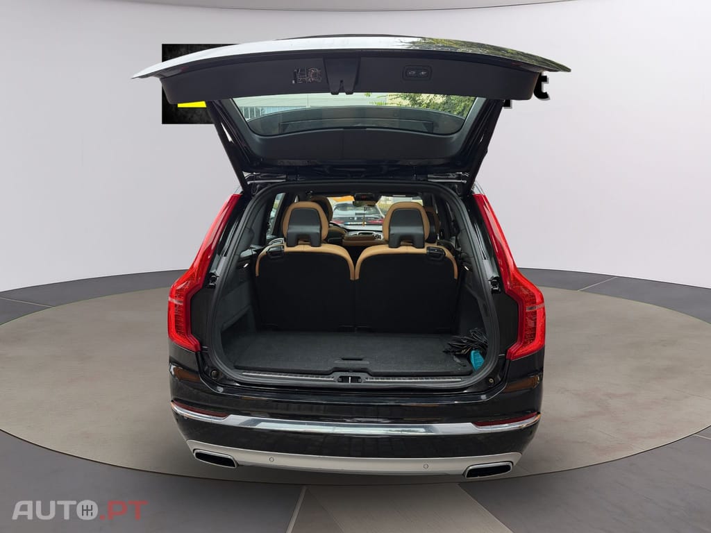 Volvo XC90 B5 Inscription