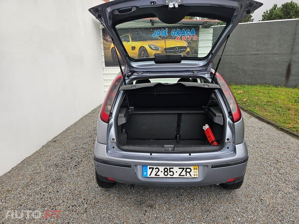 Opel Corsa 1.2 Enjoy