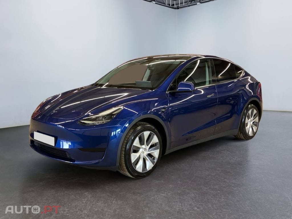 Tesla Model Y Standard RWD